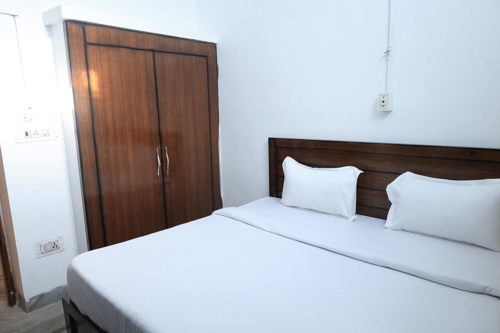 Hotel Anmol Residency Dehradun Exterior foto