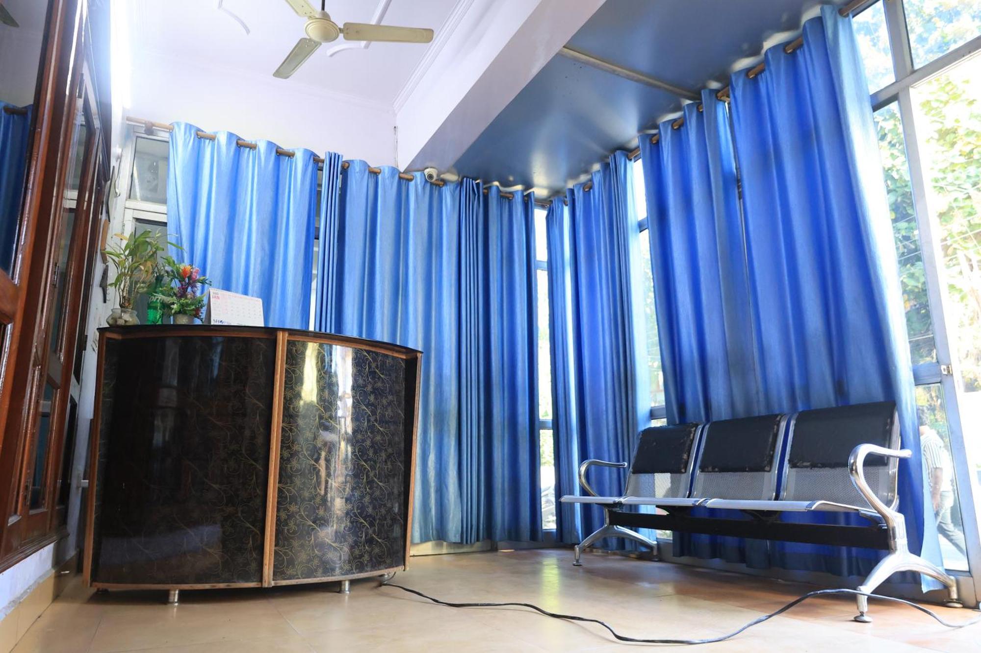 Hotel Anmol Residency Dehradun Exterior foto